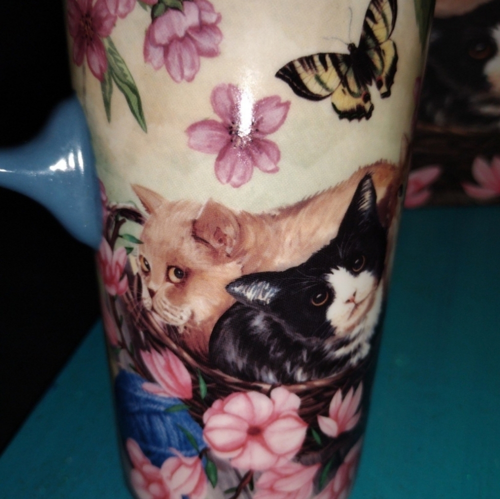 Cat Tea Mug - Picture 5 of 10